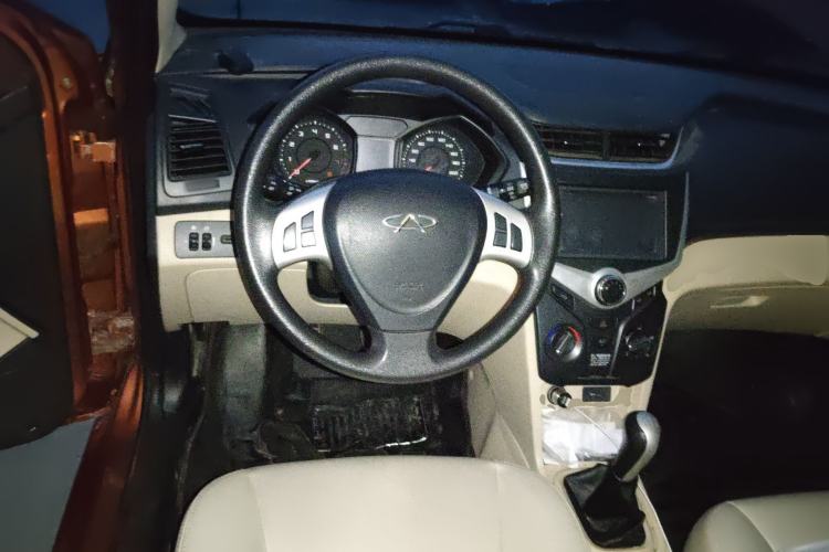 Used Chery Fengyun 2 2013 Hatchback 1.5L Manual Ruiyi Edition