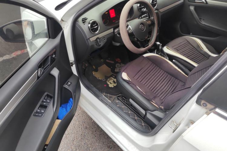 Used Volkswagen Jetta 2019 Dream Edition 1.5L Automatic Comfort Version
