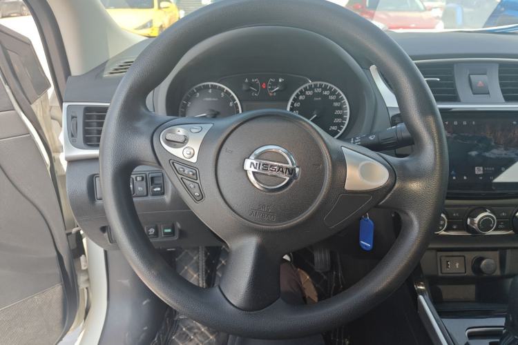 Used Nissan Sylphy 2021 Classic 1.6XL CVT Luxury Edition Steering Wheel