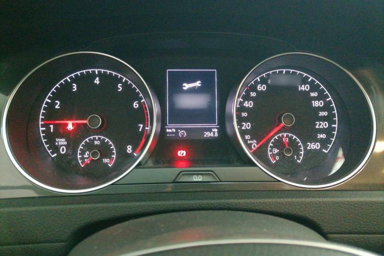 Used Volkswagen Golf 2017 230TSI Automatic Luxury Million-Vehicle Commemorative Edition