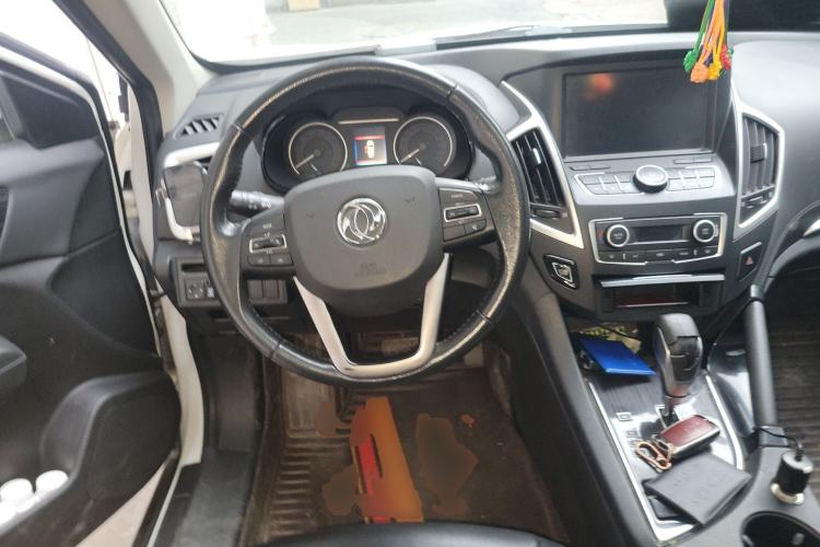 Used Dongfeng Aeolus AX7 2016 2.0L Automatic Zhiyi Trim