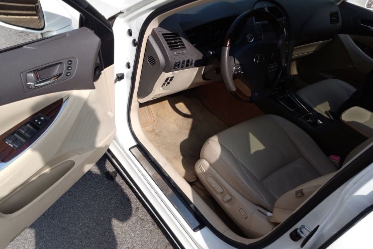 Used Lexus ES 2010 240 Luxury Edition Driver Seat