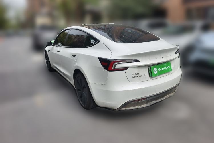 Used Tesla Model 3 2025 Rear-Wheel-Drive Version

