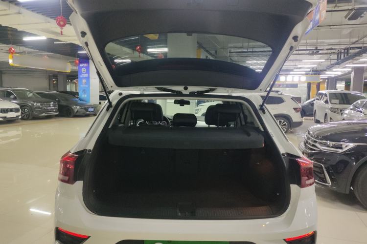 Used Volkswagen T-ROC 2022 280TSI DSG Two-Wheel Drive Elite PLUS
