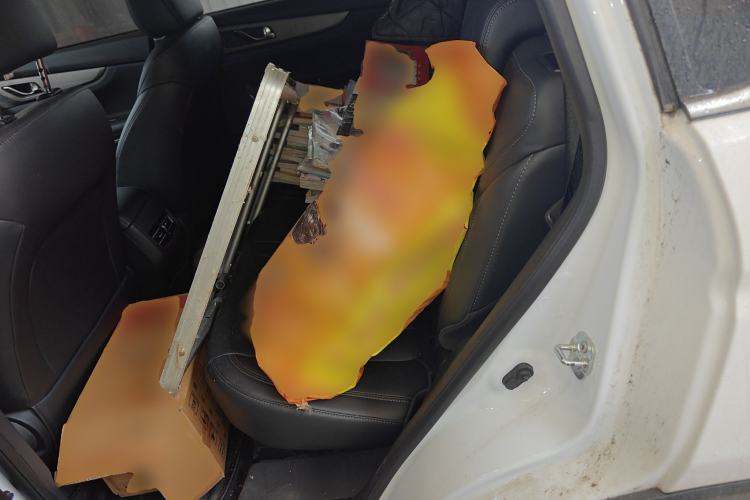 Used CHANGAN CS75 2019 280T Manual Million Edition China VI Left Rear Seat