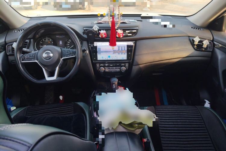 Used Nissan X-Trail 2020 2.0L XL Premium CVT 2WD SmartConnect Luxury Edition Center Console