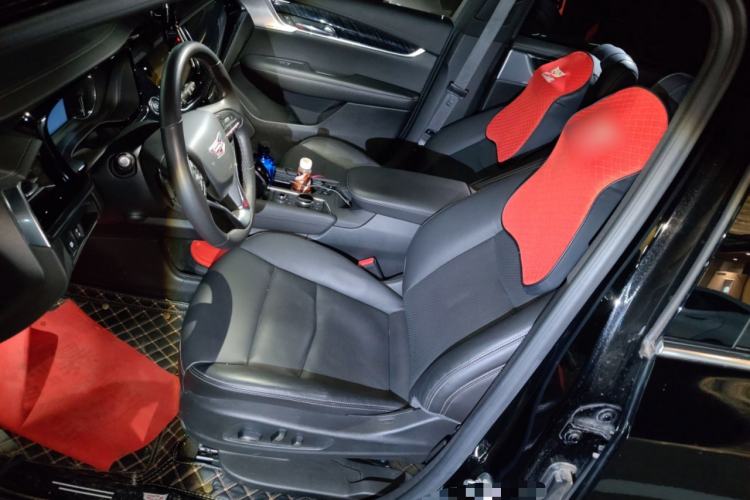 Used Cadillac XT6 2022 2.0T 7-Seater Four-Wheel-Drive Luxury Version
