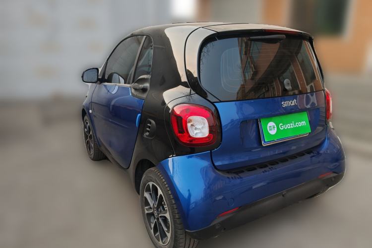 Used smart fortwo 2015 1.0L 52 kW Hardtop Passion Edition