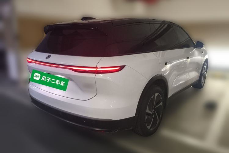 Used Nio ES8 2024 75 kWh Executive Edition Rear Right 45 Deg