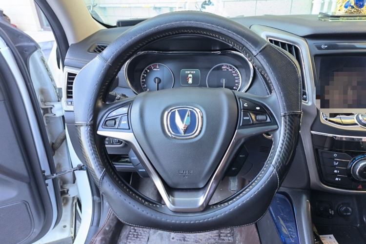 Used CHANGAN CS75 2017 Shangkui Edition 1.5T Automatic Fengxiang Model