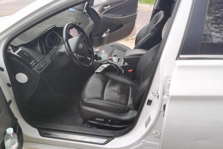 Used Hyundai Sonata 2013 2.0L Automatic Luxury Edition
