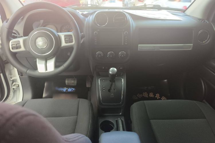 Used Jeep Compass 2014 Revised Version 2.0L Two-Wheel Drive Entry-Level Edition