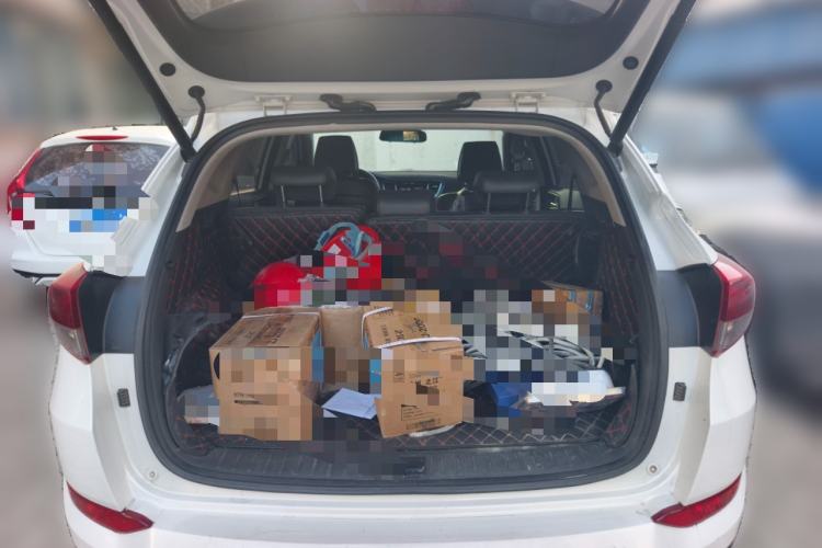 Used Hyundai Tucson 2018 1.6T Dual-Clutch Two-Wheel Drive 15th Anniversary Special Edition