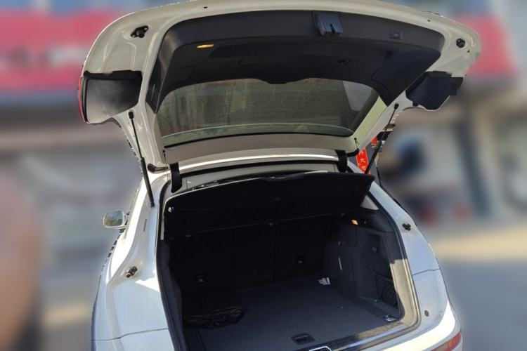 Used Audi Q5 2017 Plus 40 TFSI Technology Model