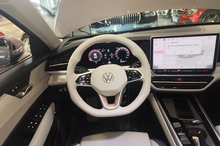 Used Volkswagen Passat 2025 Pro 380TSI Dragon Glory Edition Steering Wheel