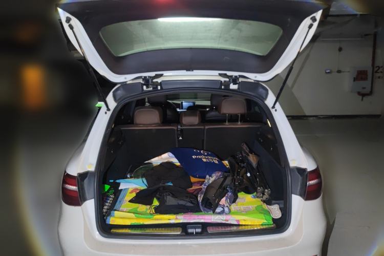 Used Mercedes-Benz GLC 2017 GLC 260 4MATIC Luxury Model
