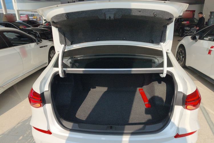 Used Chevrolet Monza 2024 1.5L Dual-Clutch Enjoyment Edition Trunk