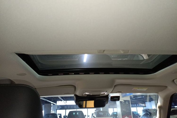 Used Tank 300 2021 City Edition 2.0T—Truly Stylish
