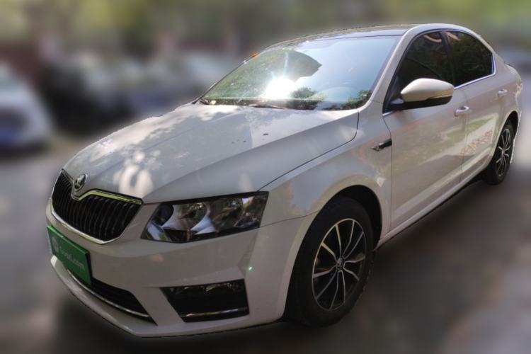Used Skoda Octavia 2017 1.6L Automatic Smart Drive Edition
