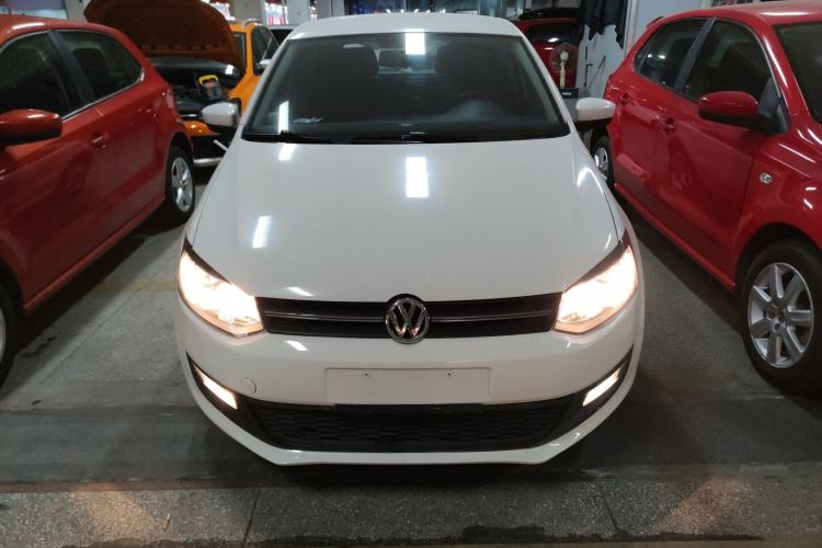 Used Volkswagen Polo 2013 1.6L Automatic Comfort Edition
