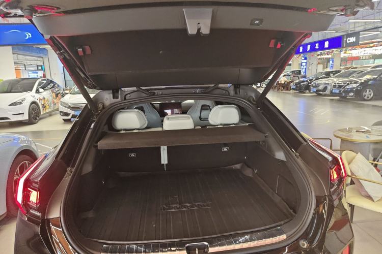 Used Zeekr 001 2024 YOU Edition 100 kWh All-Wheel Drive Trunk