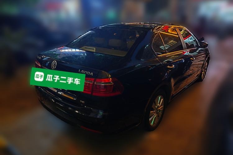 Used Volkswagen Lavida 2013 1.4TSI Manual Comfort Edition