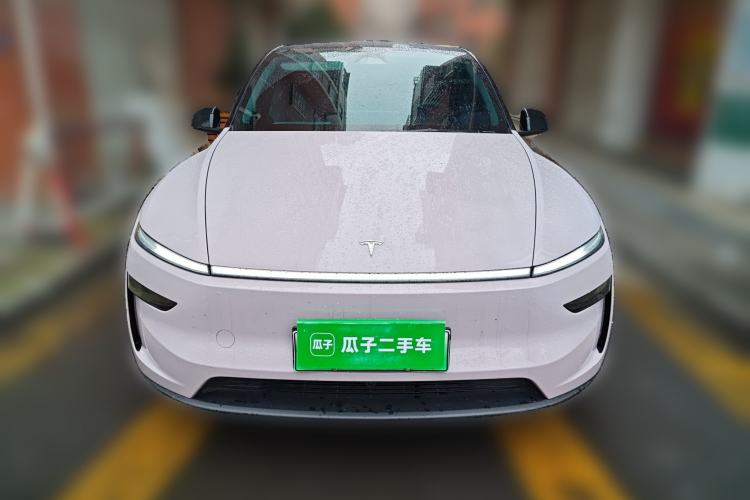 Used Tesla Model Y 2025 Rear-Wheel-Drive Version
