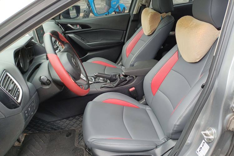 Used Mazda 3 Axela 2016 Sedan 1.5L Automatic Luxury Model Left Front Seat