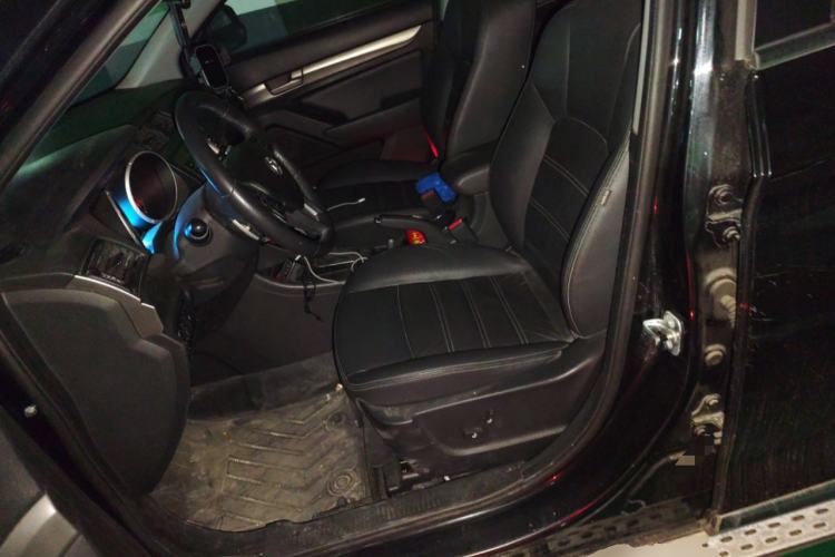 Used BAIC Senova X65 2015 2.0T Automatic Elite Model