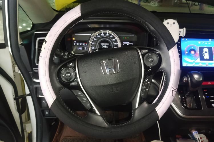 Used Honda Elysion 2016 2.4L Luxury Edition
