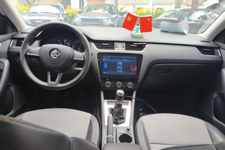 Used Skoda Octavia 2017 1.6L Manual Trend Edition
