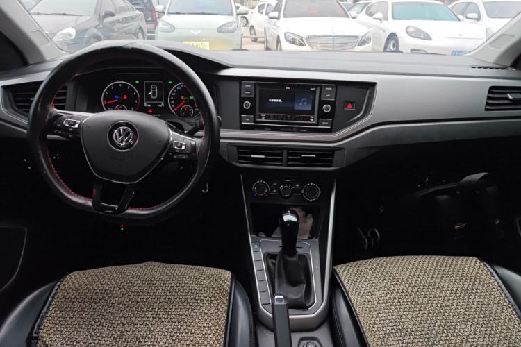 Used Volkswagen Polo 2019 Plus 1.5L Automatic Panoramic Enjoyment Edition Center Console