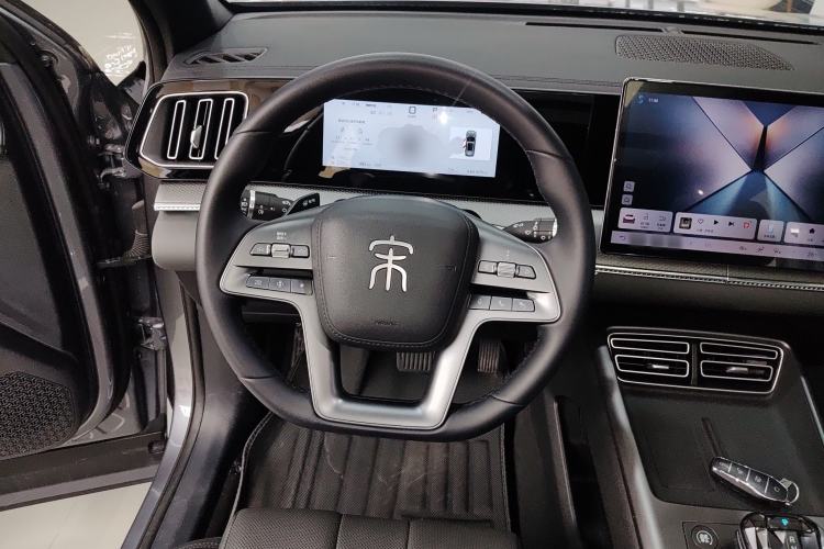 Used BYD Song Pro New Energy 2025 Second-Generation Intelligent Driving Version DM-i 115KM Superior Trim Steering Wheel