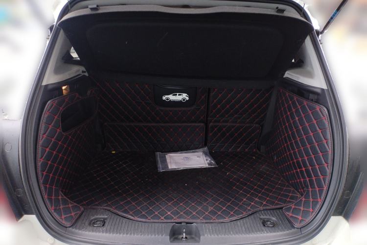 Used Chevrolet Trax 2018 330T Automatic Two-Wheel Drive Luxury Model
