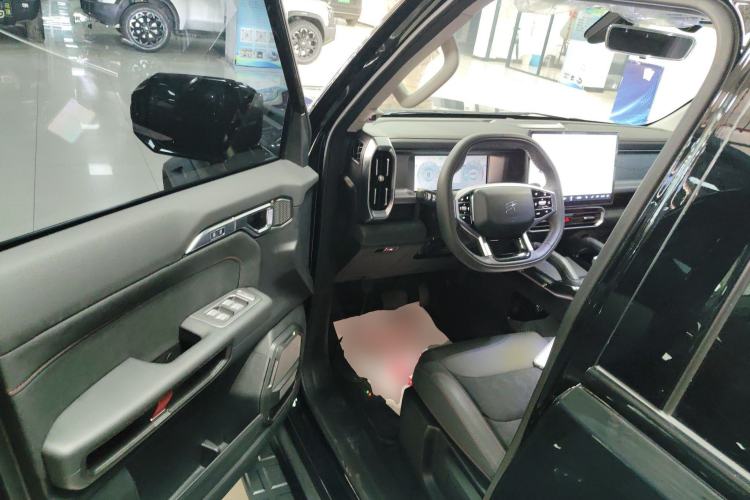 Used JETOUR Traveler 2023 1.5T Two-Wheel Drive Discovery PRO