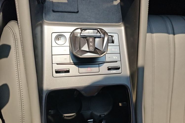 Used BYD Song L EV 2025 550 km Excellence Version