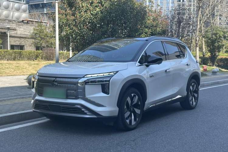 Used Mitsubishi AIRTREK 2022 Hardcore Edition