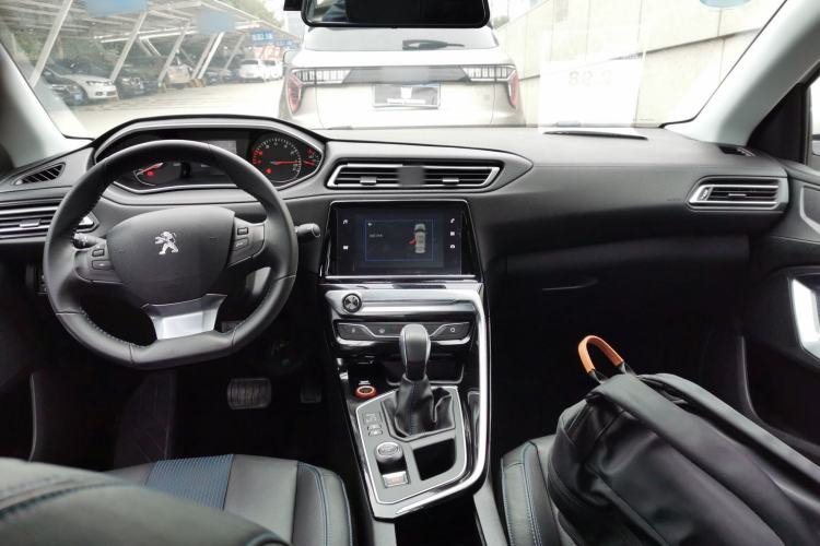 Used Peugeot 308 2016 350THP Automatic Prestige Edition
