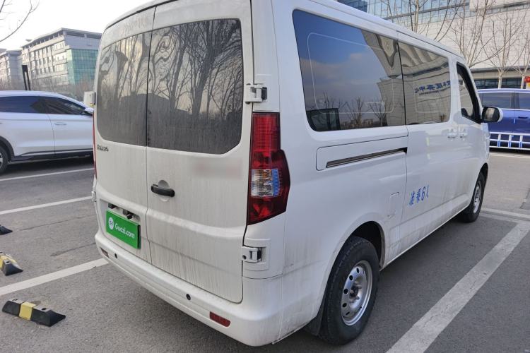 Used Chana Ruixing EM60 2025 Passenger Version Comfort Edition 6 Seats 300 km Range Side-Hinged Doors