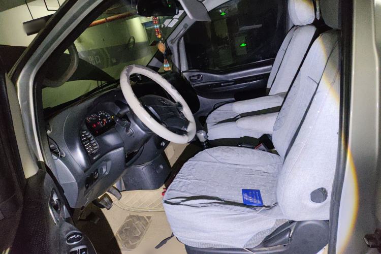 Used JAC Group Refine 2012 1.9T Shuttle Diesel Comfort Version HFC4DB1-2C Left Front Seat