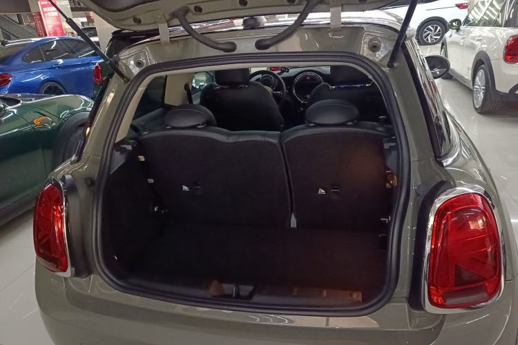 Used MINI MINI 2018 1.5T COOPER Artist
