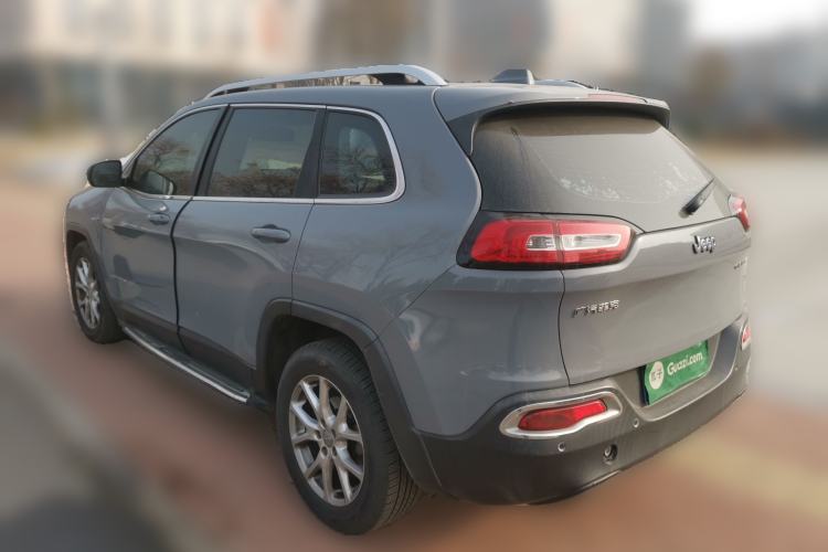 Used Jeep Cherokee 2016 2.4L Leading Edition