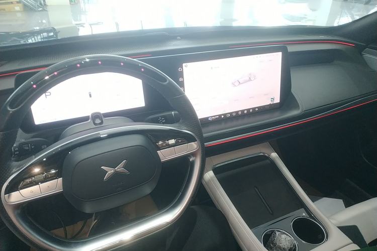 Used XPeng P7 2023 P7i 610 Max Performance Edition
