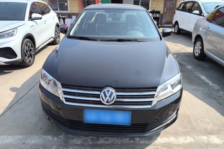 Used Volkswagen Lavida 2013 Revised Classic 1.6L Automatic Fashion Edition
