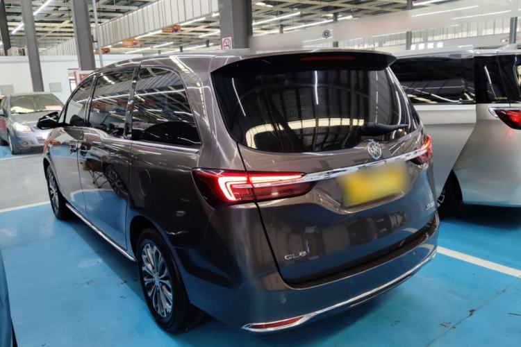 Used Buick GL8 2023 Land Executive Class Comfort Model
