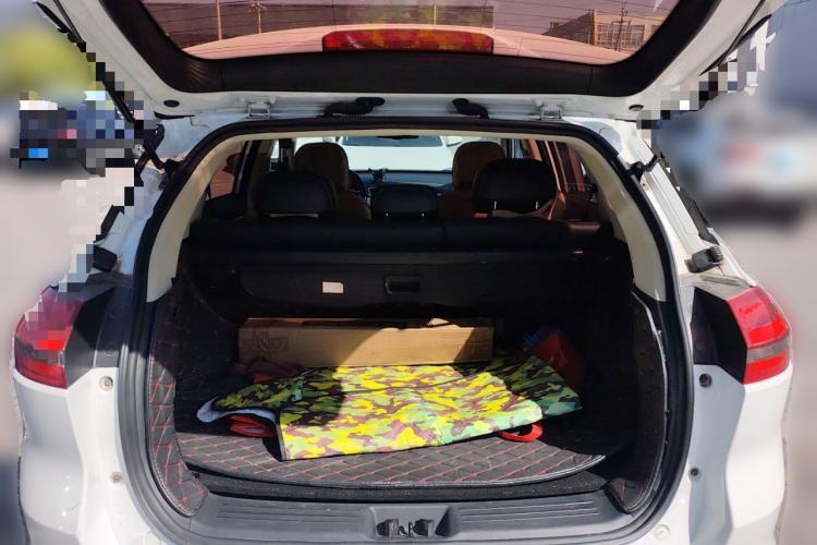 Used Geely Auto Emgrand X7 Sport 2016 1.8TD Automatic Smart Model Trunk