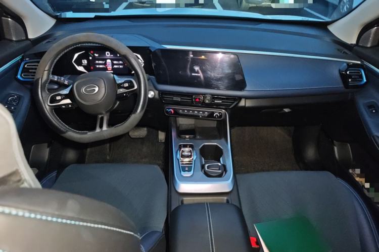 Used GAC Trumpchi GS3 2023 Shadow Speed 270T Dynamic Intelligence Edition Center Console