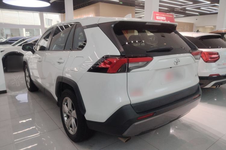 Used Toyota RAV4 2020 2.0L CVT Two-Wheel Drive Fashion Edition