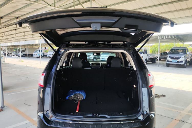 Used Ford Edge 2018 EcoBoost 245 Two-Wheel-Drive Platinum Edition 7-Seater China V Emission Standard