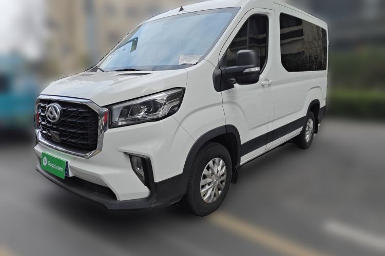 Used SAIC MAXUS Xintu V90 2024 ZhiJie 2.0T Automatic Front-Wheel-Drive Short Wheelbase Mid-Height Design with Single Rear Tire—5/6 Seater